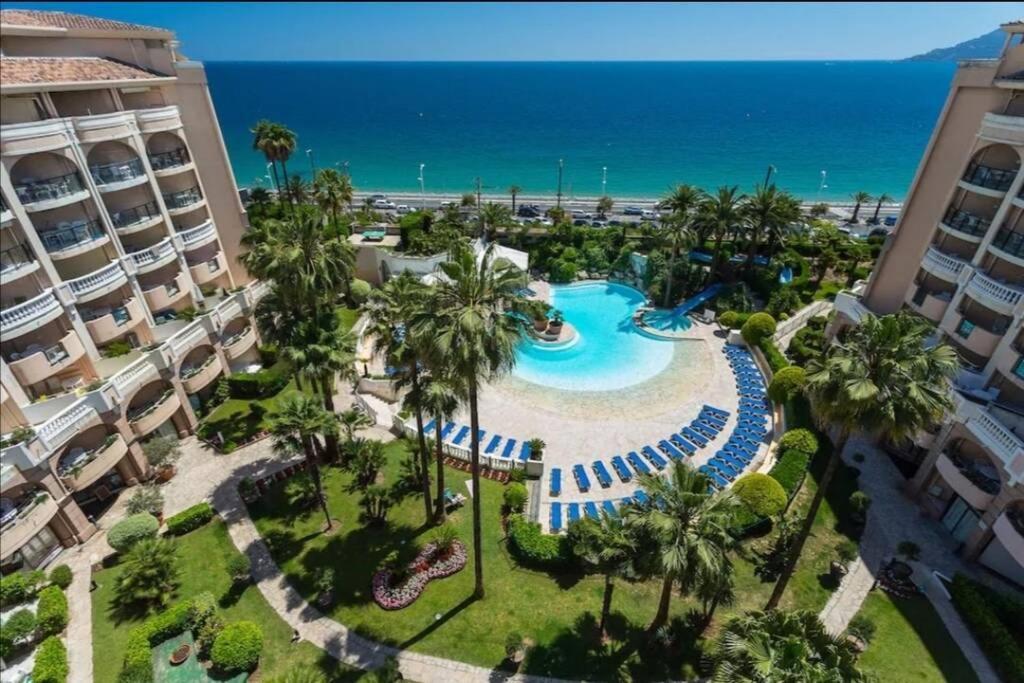 Appartement vue mer vue piscine Cannes Extérieur photo